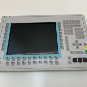 SIEMENS Panel PC670 Box Référence 6AV7725-3BC10-0AG0 SIEMENS